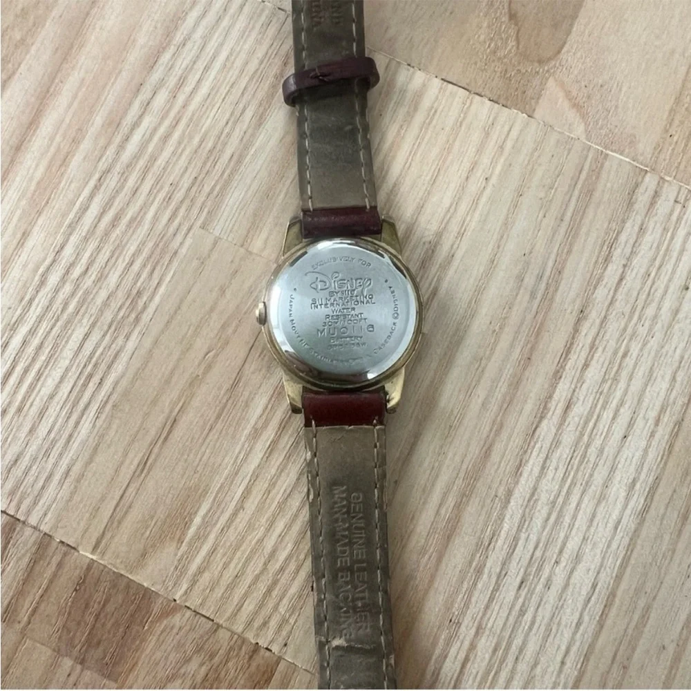 SIl Seiko Disney Winnie the Pooh watch NEW BATTERY